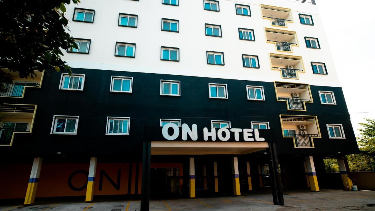 On Hotel Friendship Ángeles Exterior foto